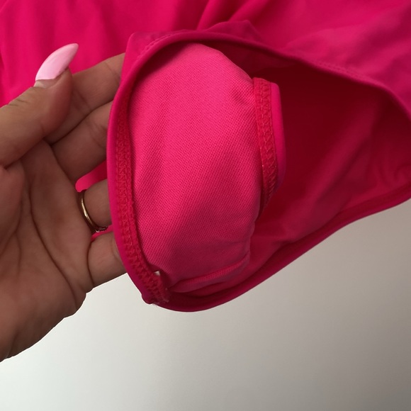Vibrant Pink Ruffle Swimsuit NWT - Picture 5 of 9